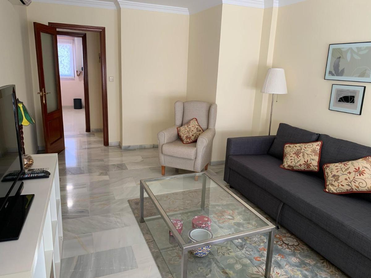 Malaga Estacion - Casa De La Rosa Apartment ภายนอก รูปภาพ