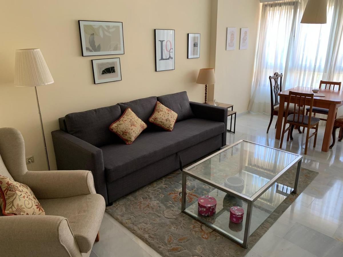Malaga Estacion - Casa De La Rosa Apartment ภายนอก รูปภาพ
